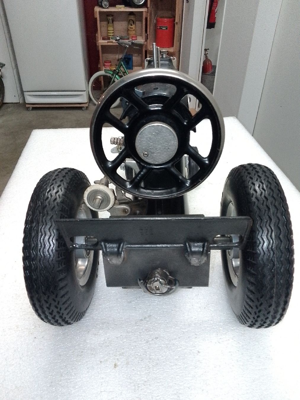 Tutte le decorazioni: Pfaff Nähmaschine Traktor. Deko-Objekt! – Usato da Trubschachen venduto da Caddy8 2