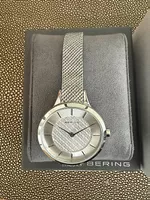 Uhr