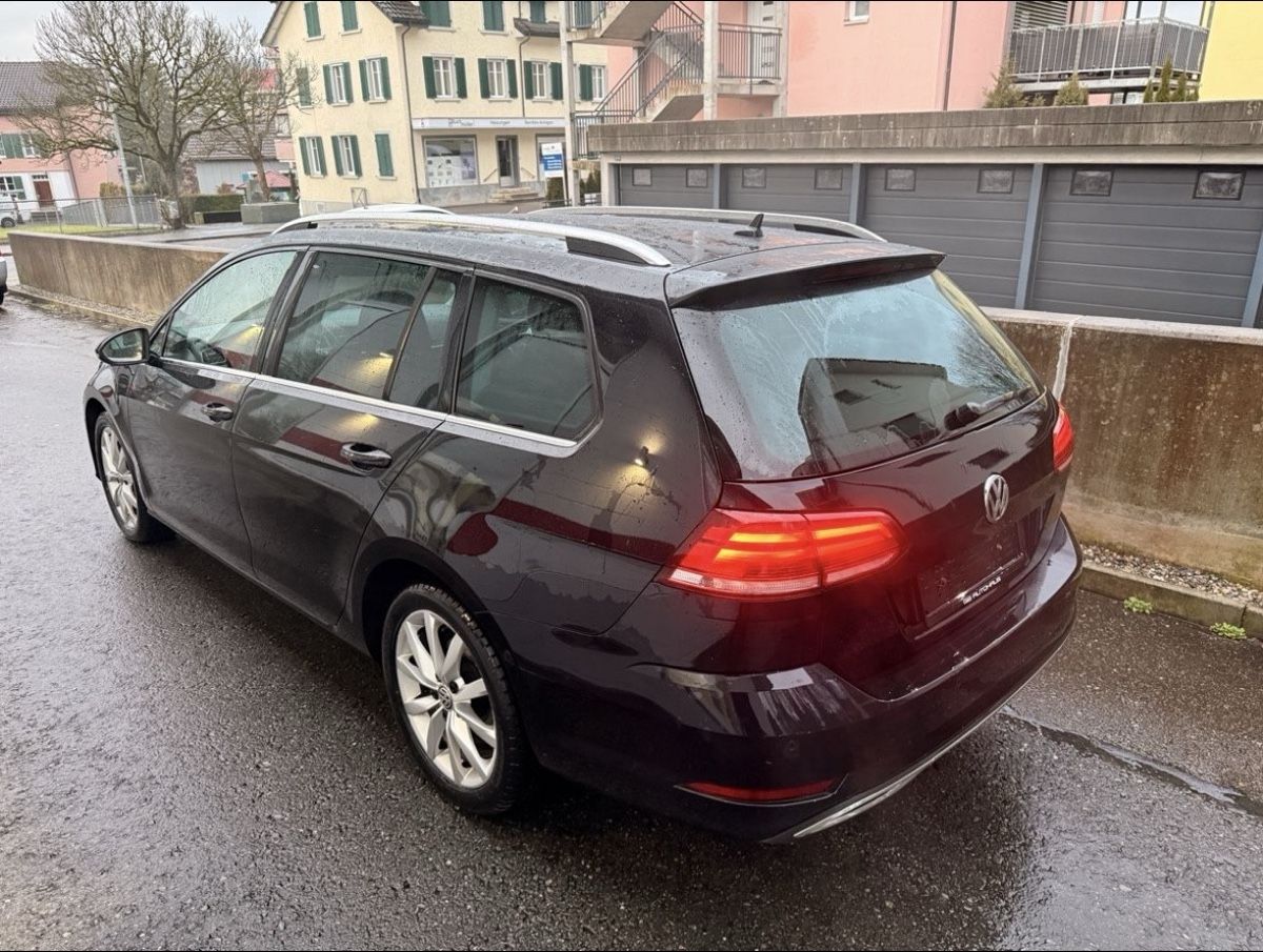 VW Automobili: VW Golf Variant 2.0 TDI DSG 4x4 – Usato da Bischofszell venduto da McLuca81 2