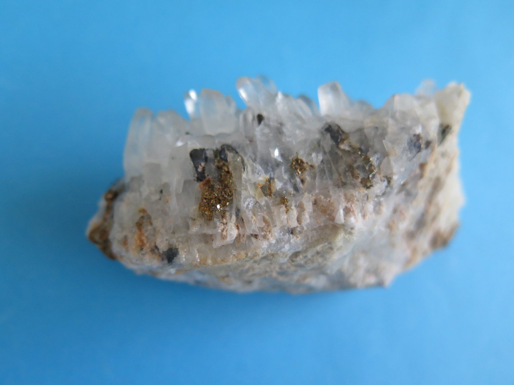 Mineralien & Heilsteine: Bergkristall Stufe von Bulgarien – Gebraucht aus Schaffhausen von Yamakana51L8736OQ8 1
