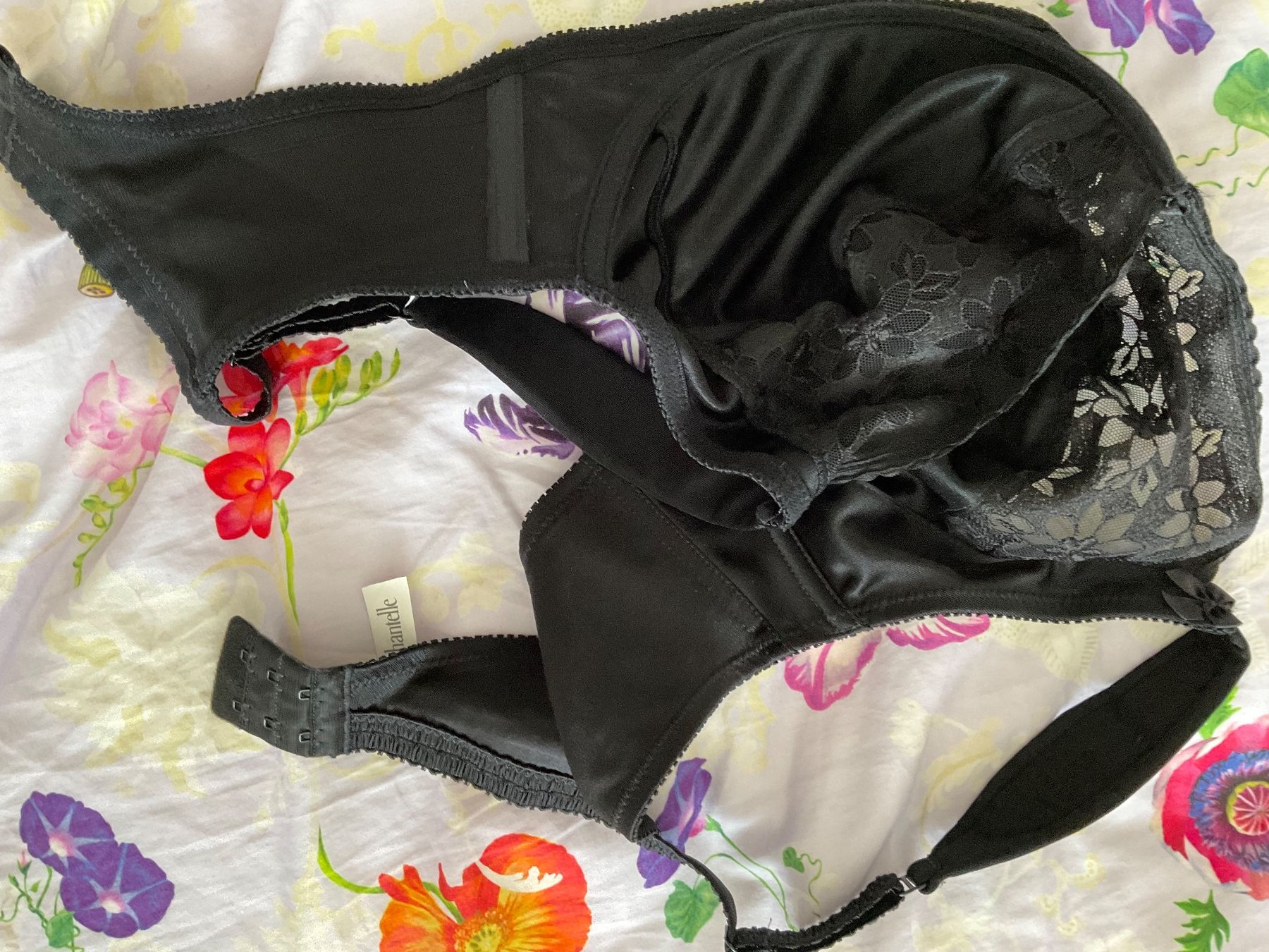 Chantelle Sonstige Unterwäsche: CHANTELLE Bügel BH 85 D – Gebraucht aus Urdorf von alda02 4