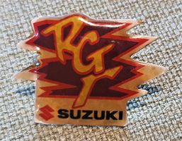 G034 - Pin Motorrad Suzuki