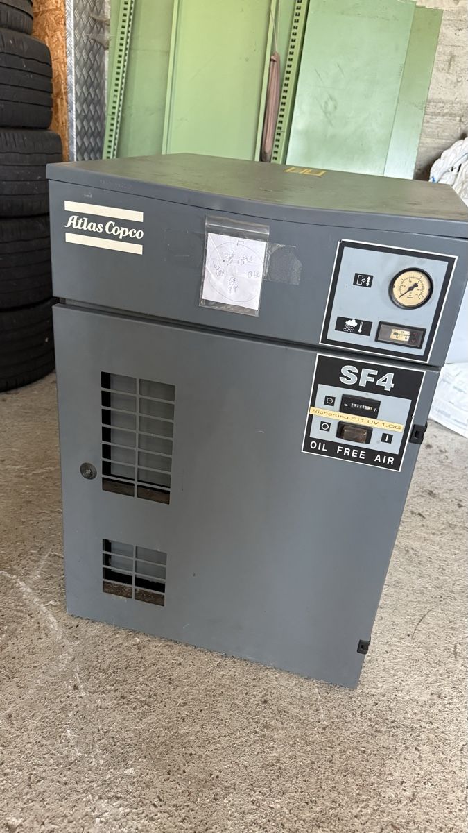 Atlas Copco Kompressoren: Atlas Copco SF4 Kompressor Ölfrei  – Gebraucht aus kottwil von kolino 4