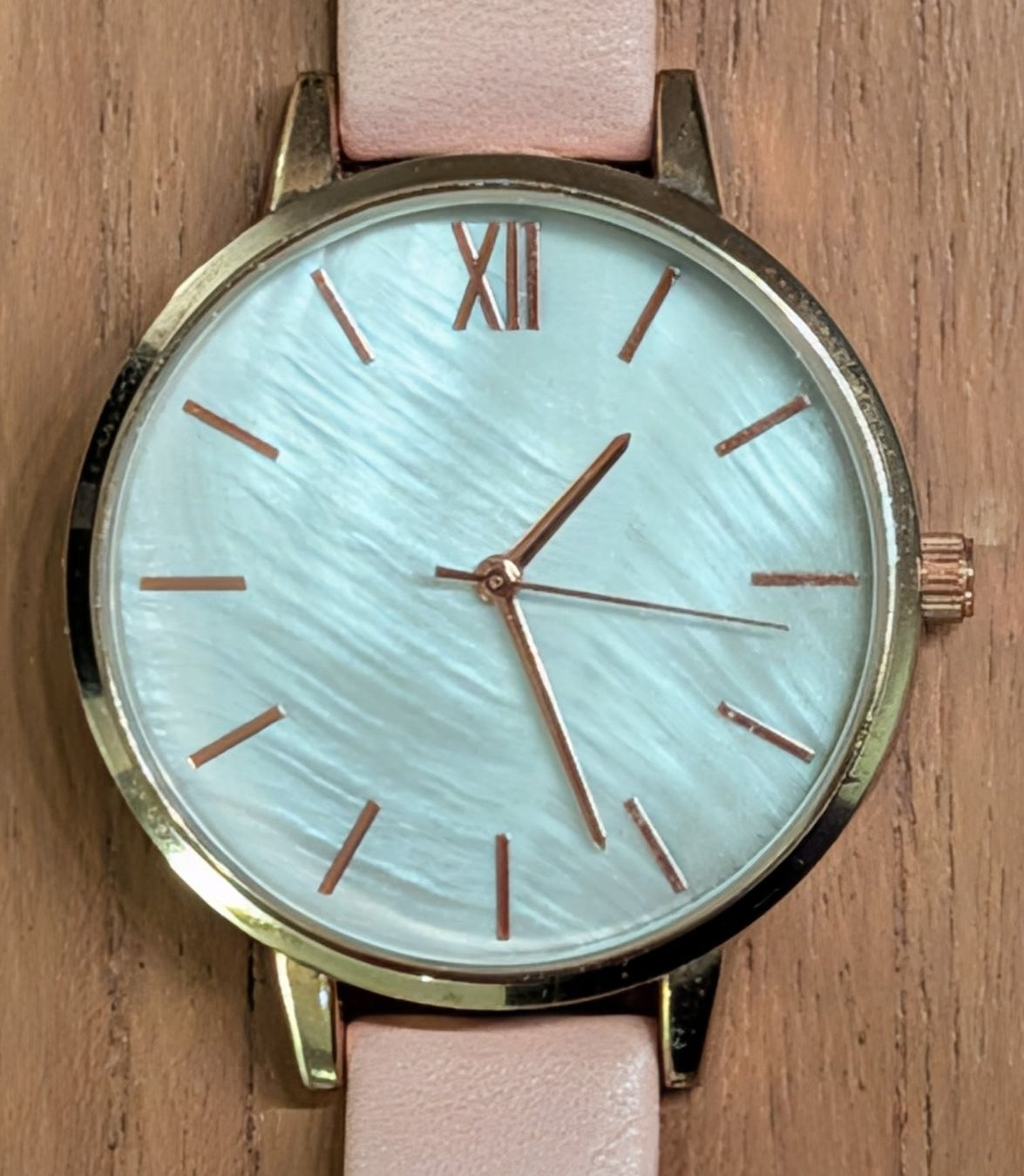 Orologi: Cute Even&Odd Rose Gold Tone Watch – Usato da Cully venduto da tholome 1
