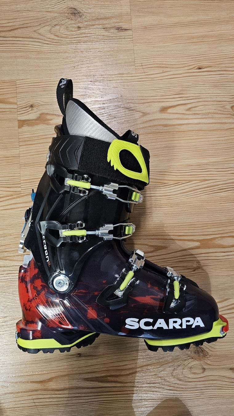 Scarpa Scarpe da uomo: Scarpa Freedom SL Freeride Schuh, 27.7 – Nuovo e nell'imballaggio originale da St. Moritz venduto da slayer11