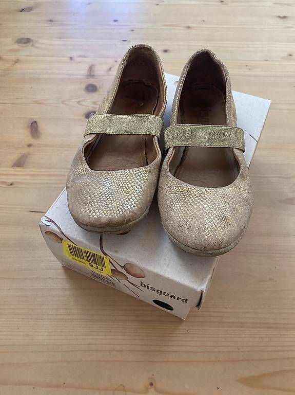 Scarpe per ragazze: Bisgaard Balerina Gr.32 – Usato da Brunnadern venduto da Bumlebee