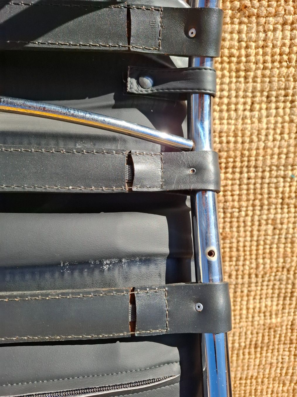 Poltrone: MR Sessel von Mies van der Rohe – Usato da Haslen AI venduto da Vintagelix 5