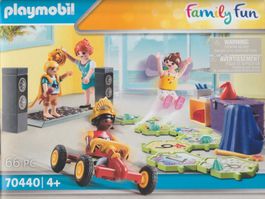 PLAYMOBIL FAMILY FUN 70440 MINI CLUB new