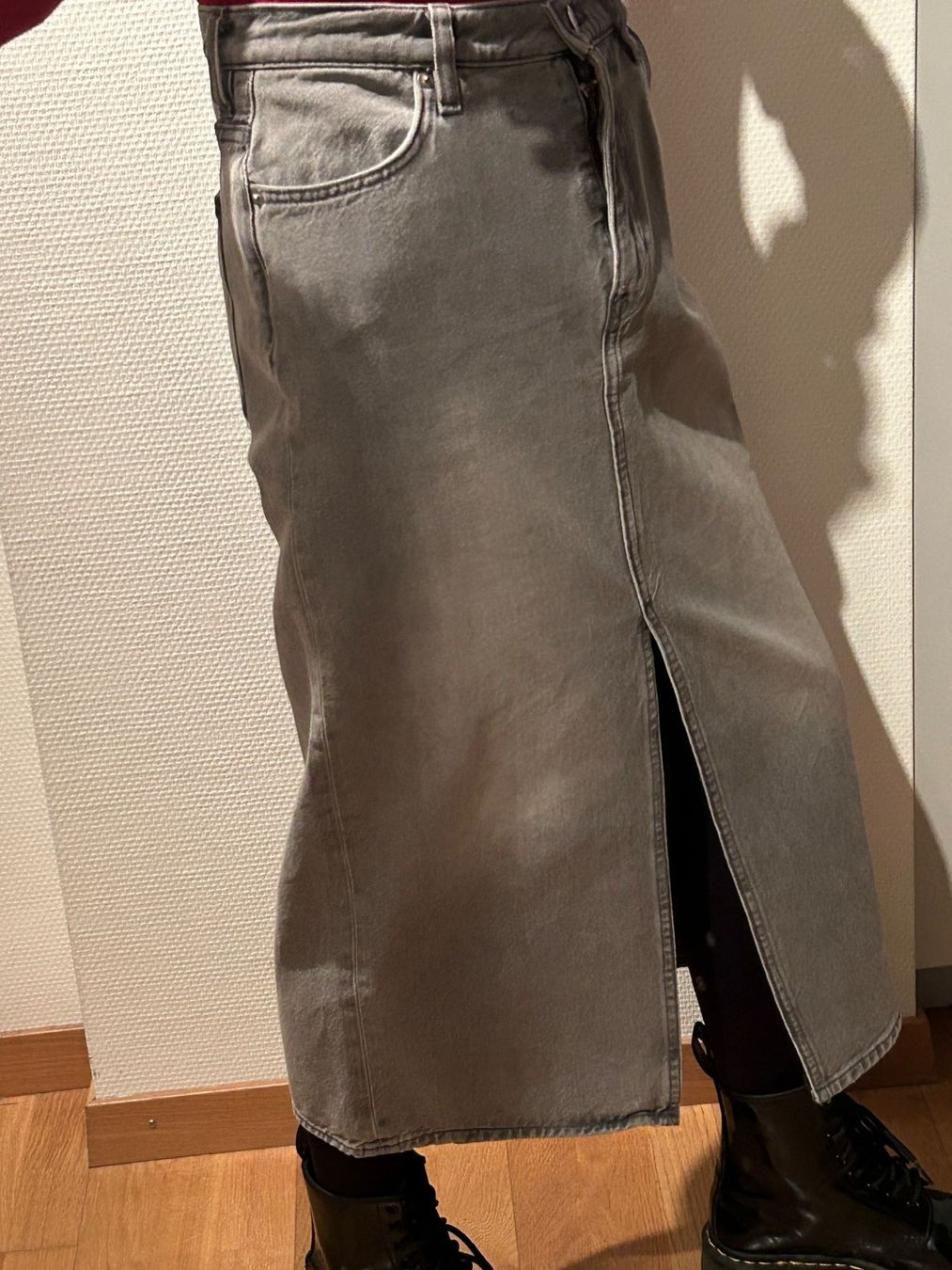 Arket Gonne: Arket Jeans Midi  Skirt.  Gr.36 – Usato da Feuerthalen venduto da Anna_Swift 2