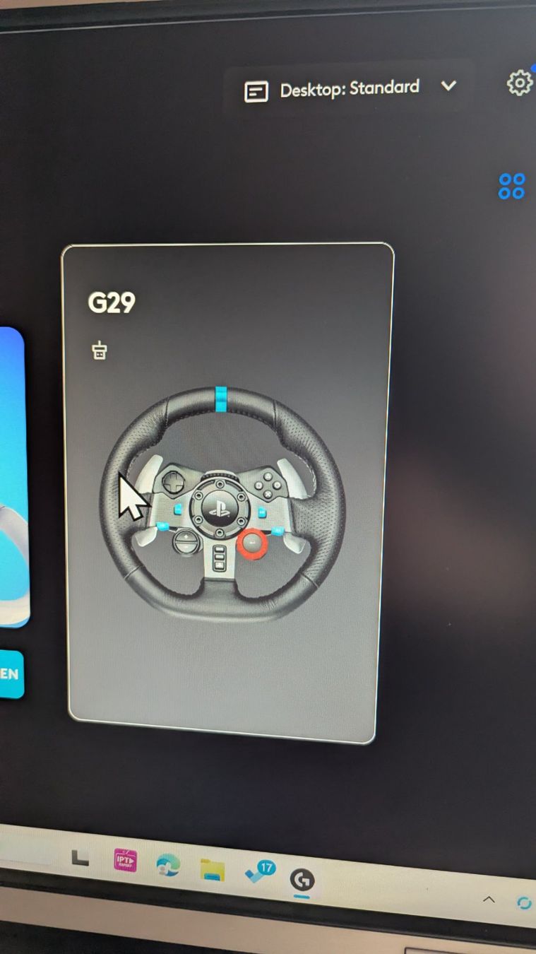 Playseat Stühle: Playseat mit Logitech G29 Driving Force Lenkrad & Pedale – Gebraucht aus Wila von Magico 5