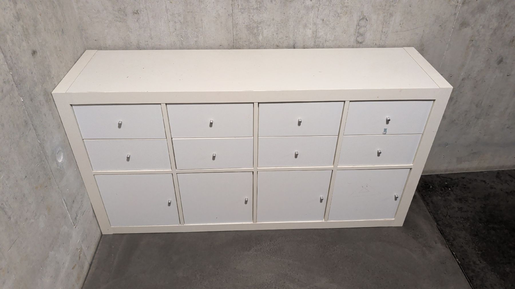 Étagères: Ikea Kallax 4x2 – D'occasion à Zürich par Evil80