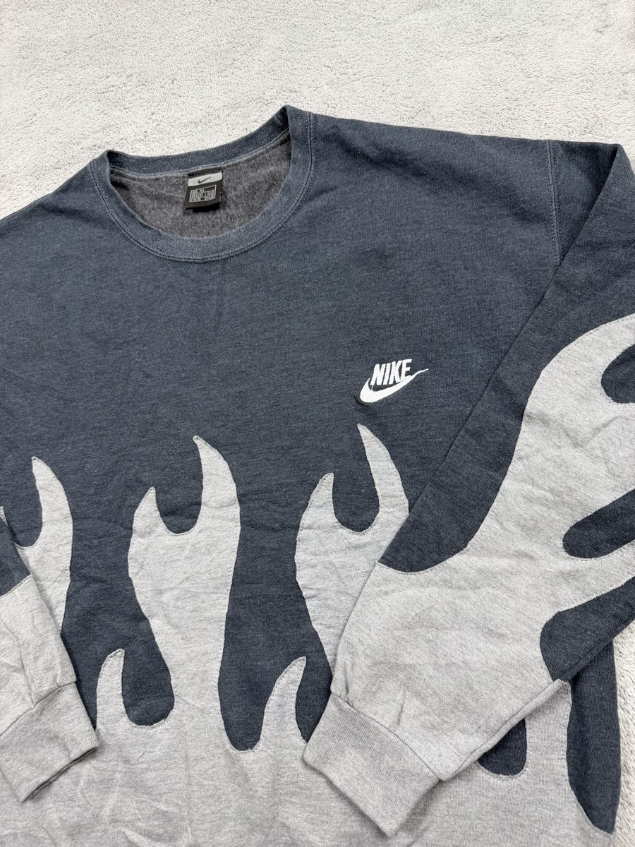 Nike Pulls & Sweat-shirts: Nike Upcycled sweatshirt – D'occasion à Erlinsbach SO par TogaResell 1