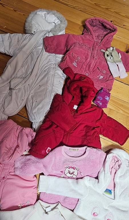 Lotti & Set di vestiti: Kleiderpaket Grösse 74 Mädchen (10Stk) – Usato da Grosswangen venduto da Glod 3