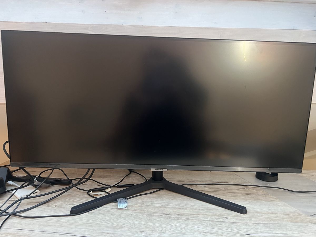Samsung Monitor: Samsung Viewfinity S5 S50GC – Usato da Oberhasli venduto da ivo_gk8x