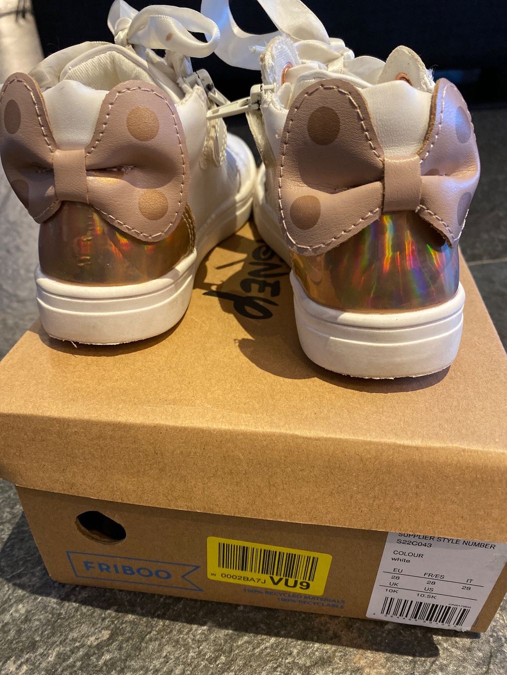 Friboo Scarpe per ragazze: Disney Sneaker Gr. 28 – Usato da Geroldswil venduto da emi1980 4