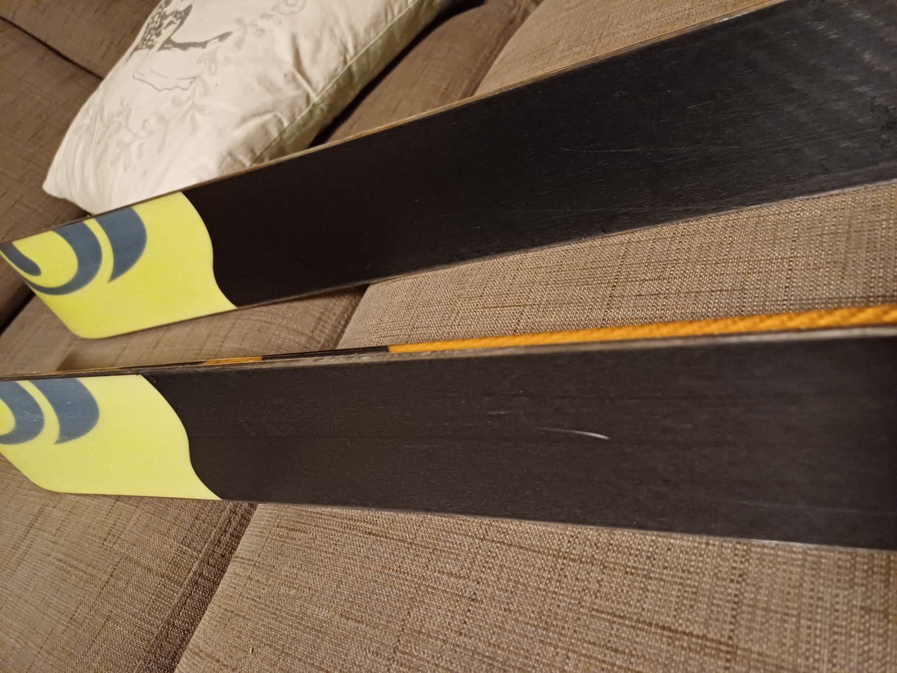 Salomon Sci: Ski von Salomon inkl Bindung – Usato da Bremgarten AG venduto da leharh 8