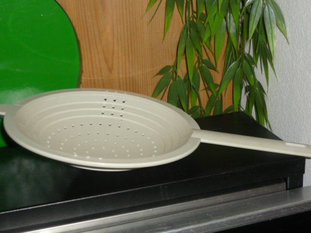 Tupperware Recipients et similaires: TUPPERWARE – D'occasion à St.Gallen par Anso 1