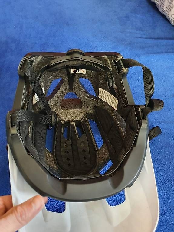Caschi: Fahrrad Helm 56-61 cm – Usato da Bad Ragaz venduto da MartinSWK1991 1