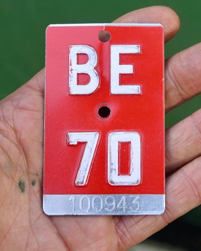 Insegne: Velonummer BE 70 von 1970 - Bern – Usato da Pfaffhausen venduto da mono_rec