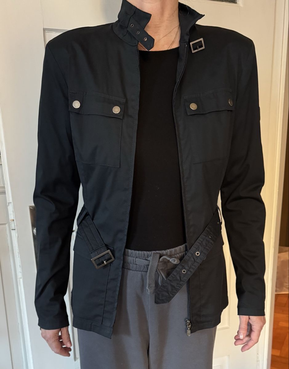 Belstaff Jacken: Belstaff Damen-Windjacke, dunkelblau Größe M – Gebraucht aus Zürich von Albis37 2