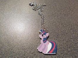 Kette silberfarbig, Pony lila