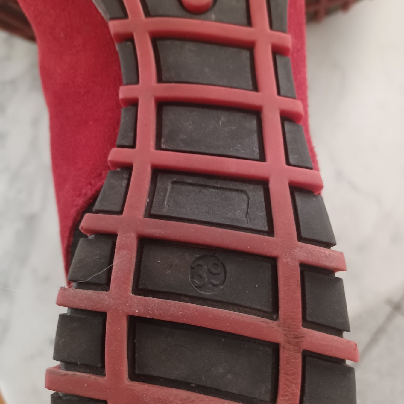 Damenschuhe: Sneaker , Damenschuhe , Laufschuhe ,Gr.39, Leder – Gebraucht aus Waldkirch von Fantasia-101 3