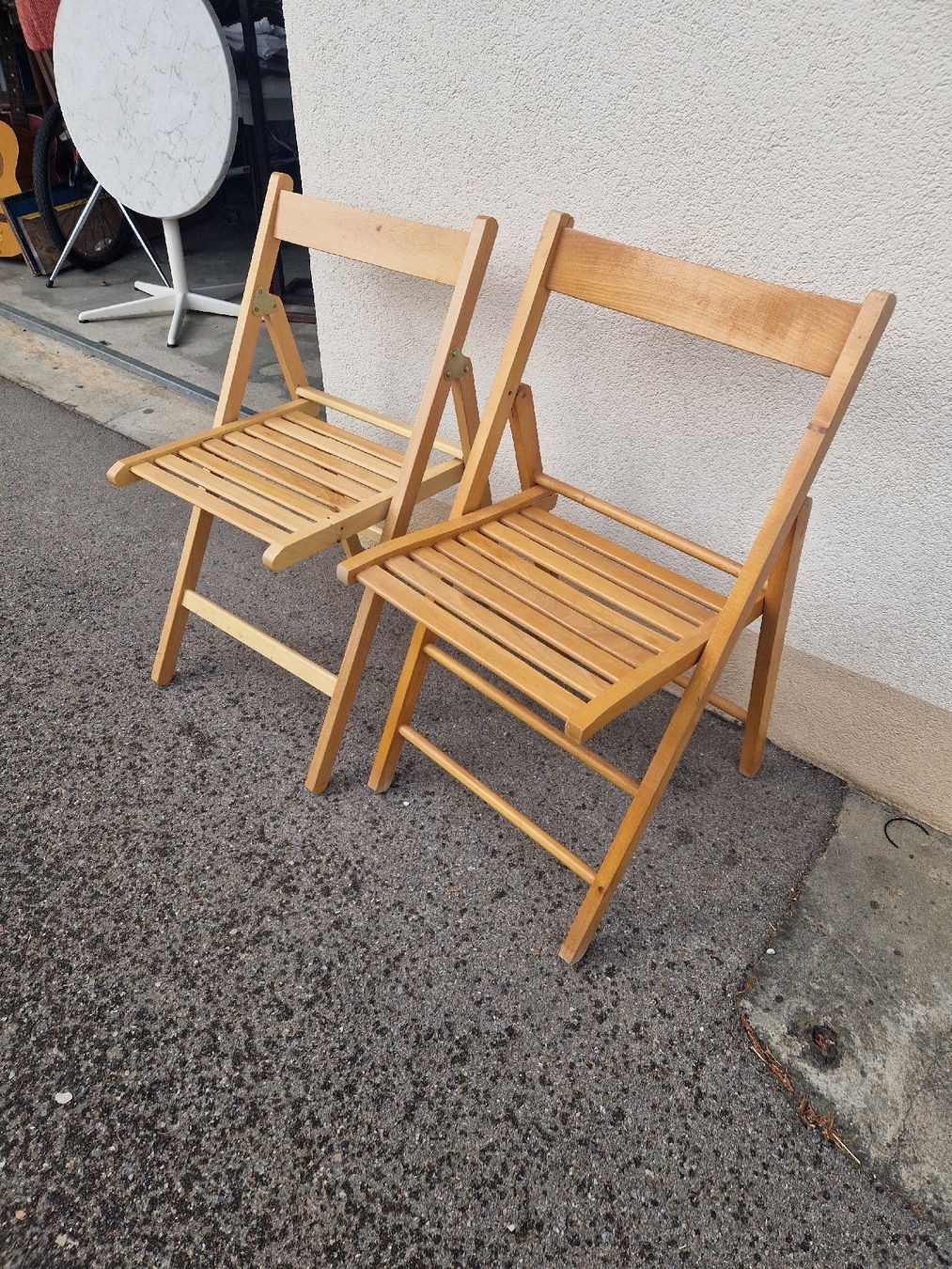 Stühle: Klappstühle aus Holz, ideal für den Garten oder Balkon – Gebraucht aus Mörigen von Clio111 3