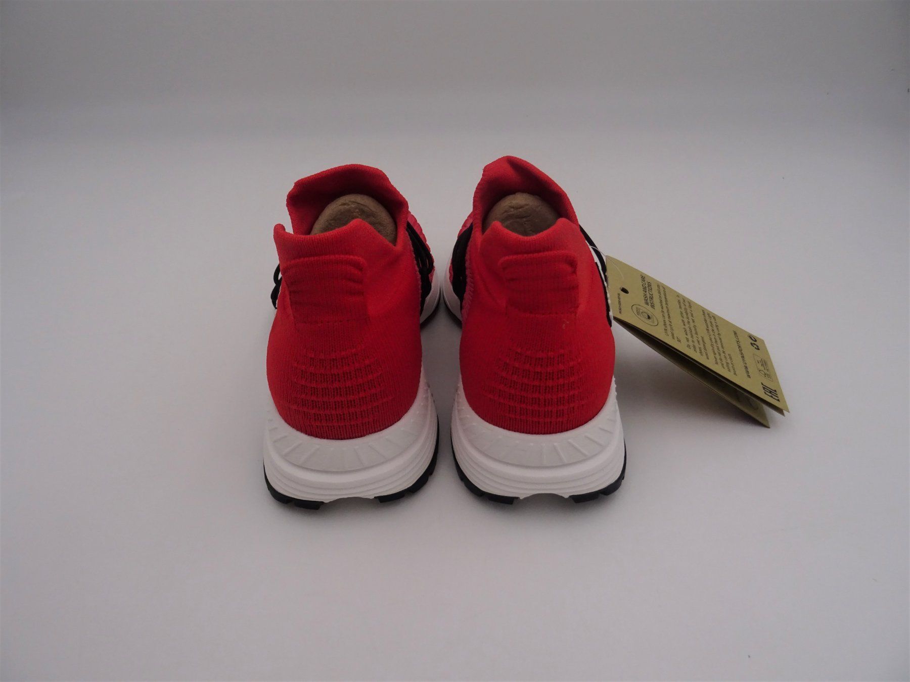 UYN Scarpe da donna: UYN FREE FLOW TUNE, PINK/ORANGE, GR. 35 – Nuovo e nell'imballaggio originale da Winterthur venduto da Restwert_Winterthur 3