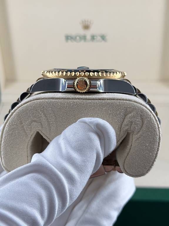 Rolex Orologi: Rolex GMT-Master 2 - Zombie - 2024 – Usato da Schindellegi venduto da SchLux 4
