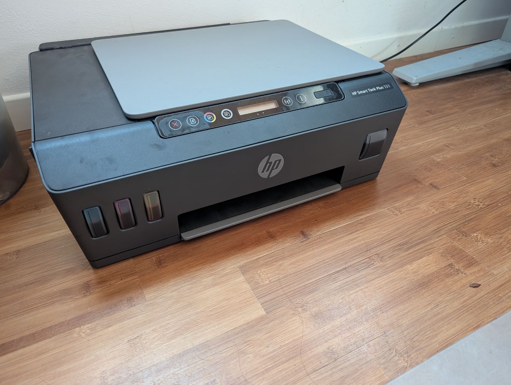 Hewlett Packard Imprimantes: Tintendrucker HP Smart Tank Plus 555 – D'occasion à Geuensee par Taurick