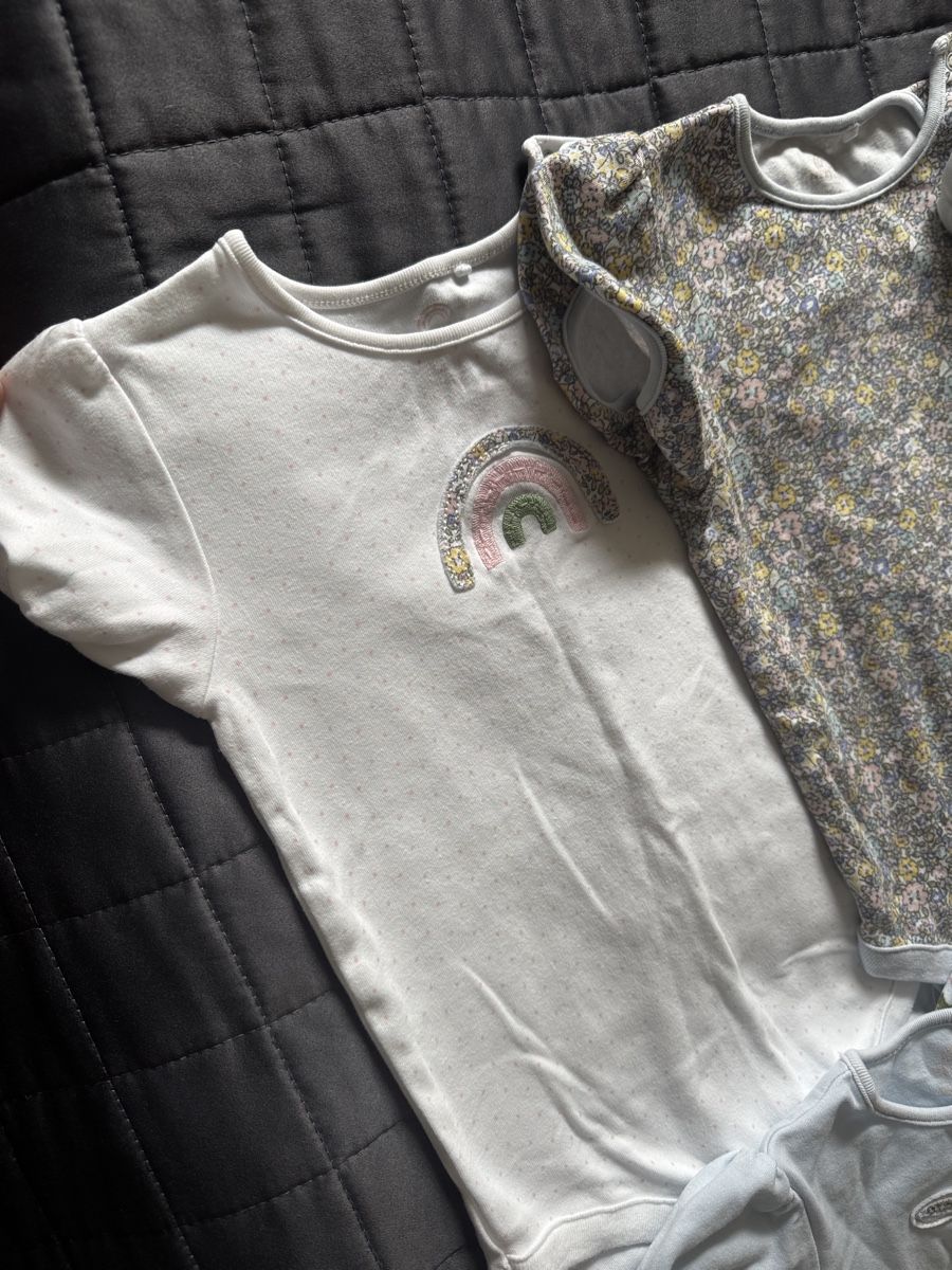 Next Camicie, Top & T-shirt: 5Cute Baby Bodysuits NEXT – Usato da Sattel venduto da Zlata1 1