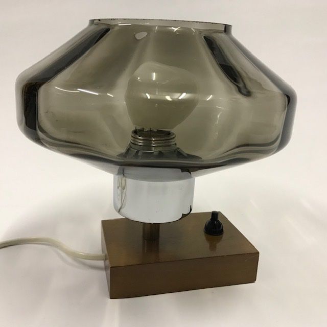 Sunwuun 3D Kristallkugel Nachtlicht - Betende Figur Mit Holzsockel USB