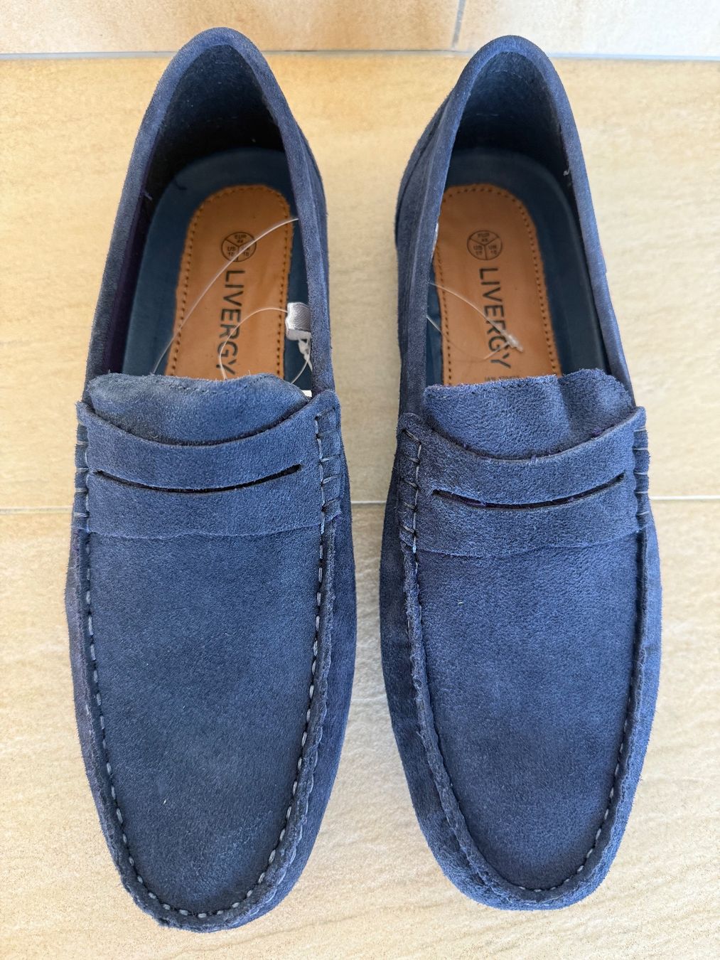 Herrenschuhe: Mocassins en daim, bleu, p. 44 – Neu (gemäss Beschreibung) aus St-Gingolph von GoldenKeys 1