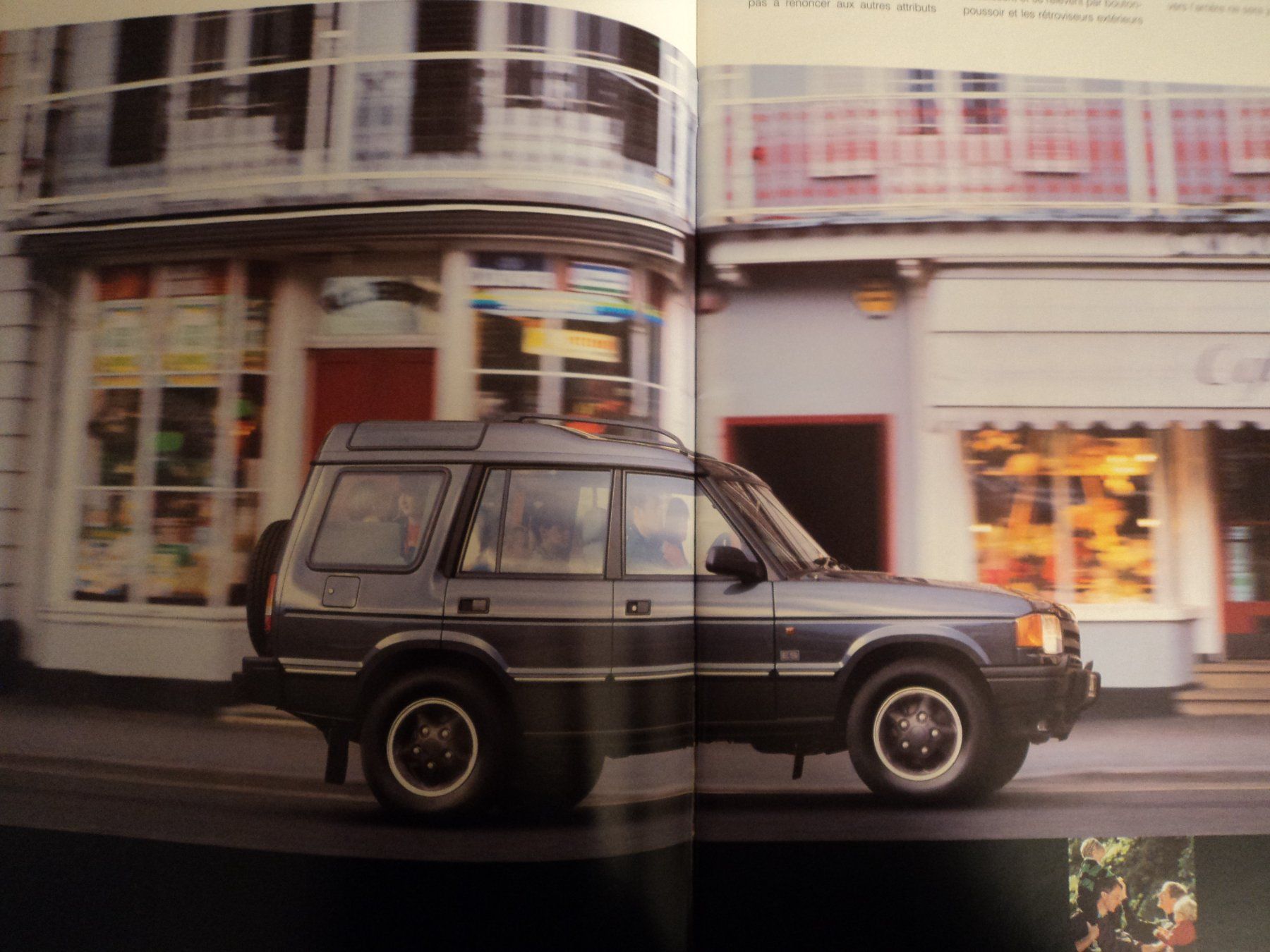 Land Rover Documenti: Prospekt Land Rover Discovery 1995 – Usato da Schwarzenburg venduto da modelCARama