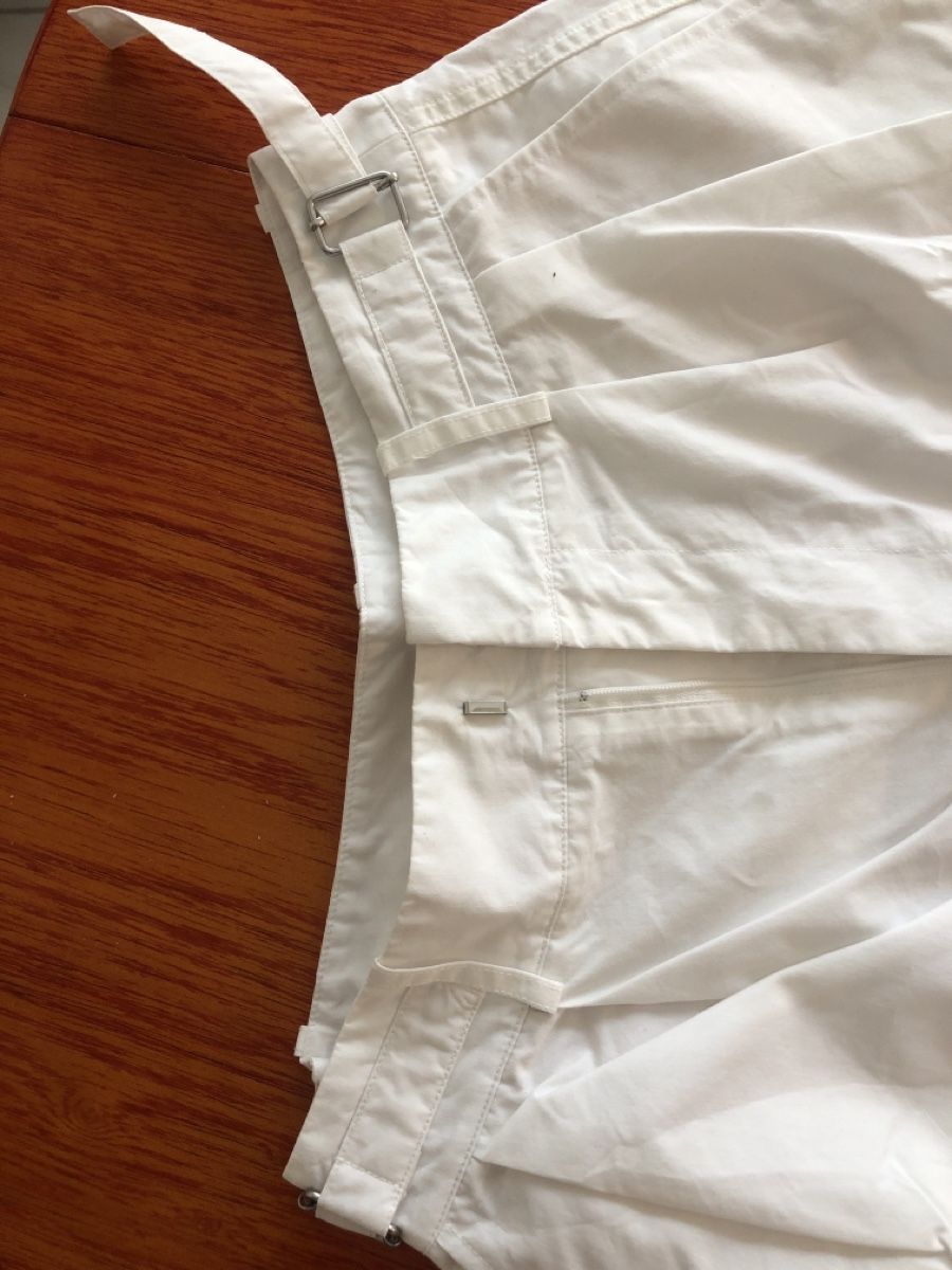 Stradivarius Pantalons: Pantalon blanc – Neuf (Voir description) à Etoy par lui_7mth 1