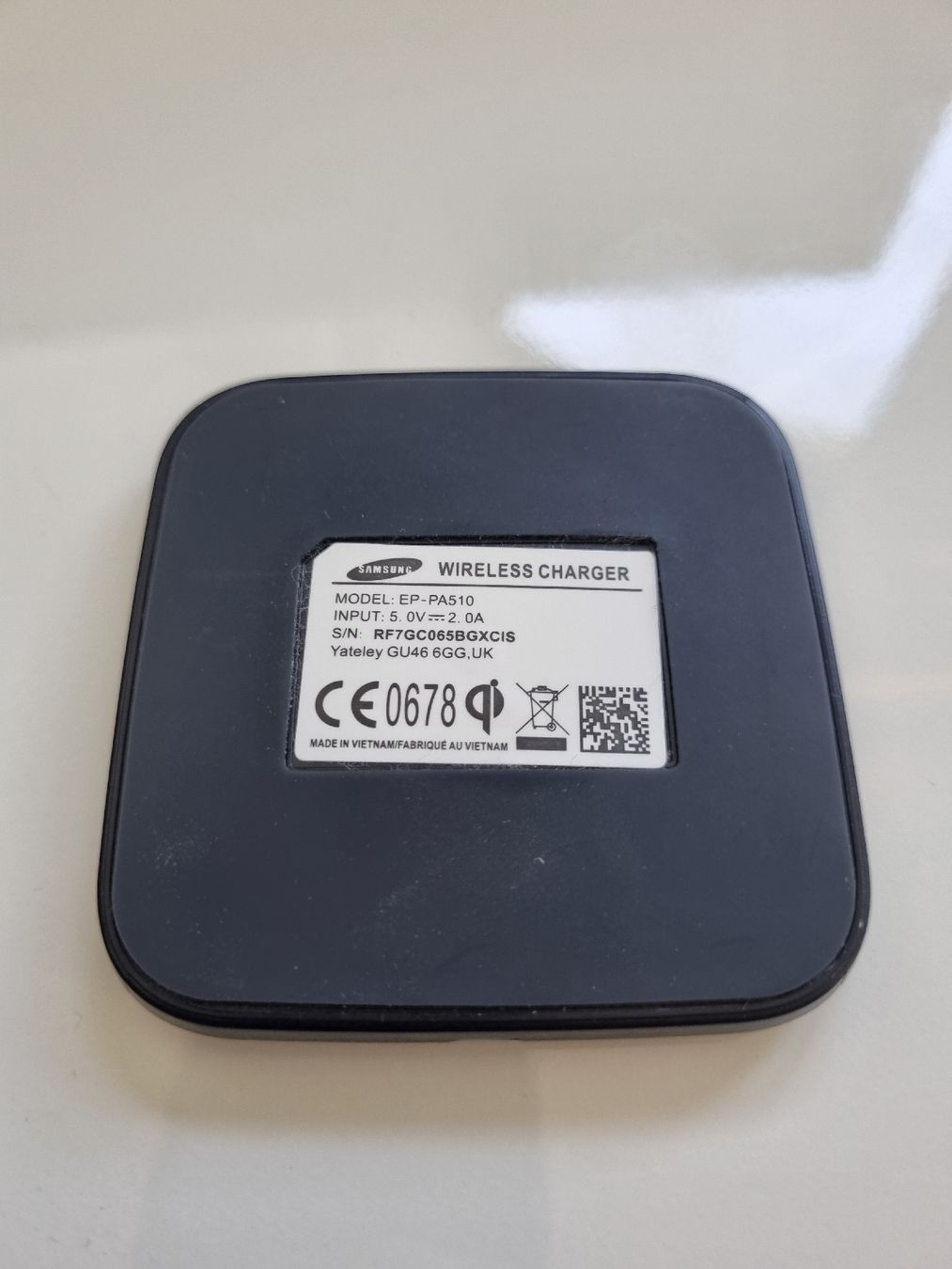 Samsung Caricabatterie: Samsung Wireless Charger (Induktion) – Usato da Turbenthal venduto da Julicardo 2