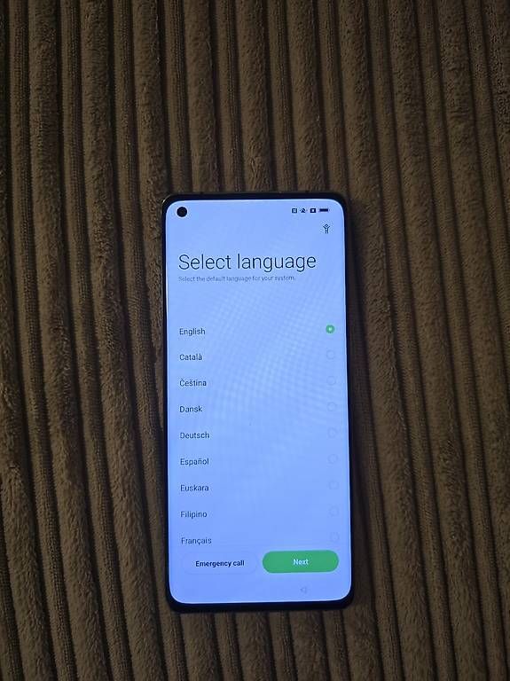 Telefoni cellulari / Smartphones: Oppo Reno 4 Pro 5 G 256GB – Usato da Wil SG venduto da Niike1 1