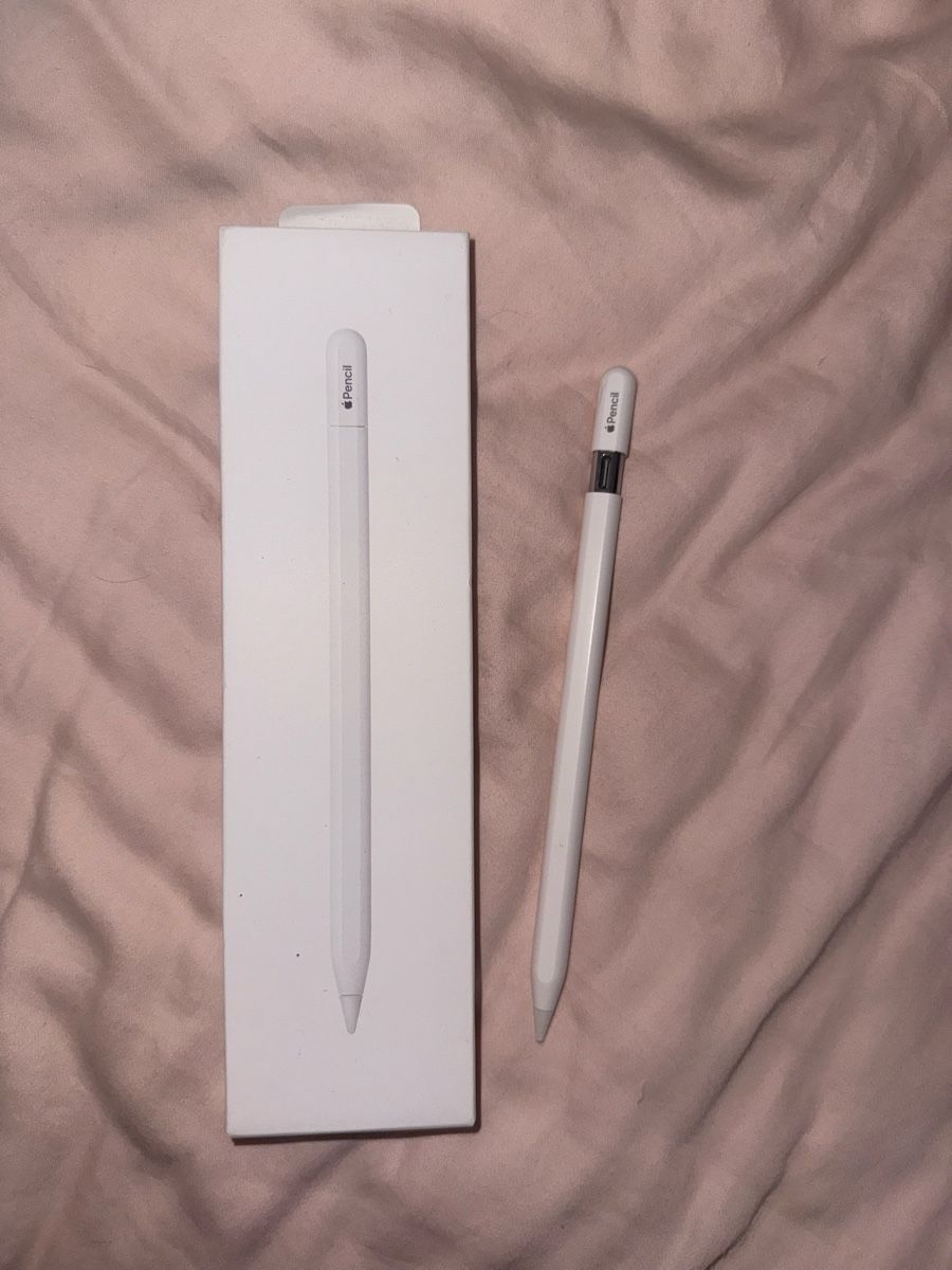 Apple Penna & Evidenziatori: Apple Pencil USB-C – Nuovo (secondo la descrizione) da Glattbrugg venduto da elo_ppw8 1