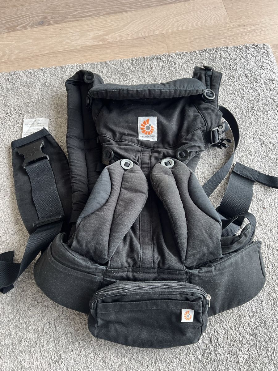 Ergobaby Porte-bébés ventraux & dorsaux: Ergobaby Omni 360 Trage – D'occasion à Gelterfingen par myr_bgf6