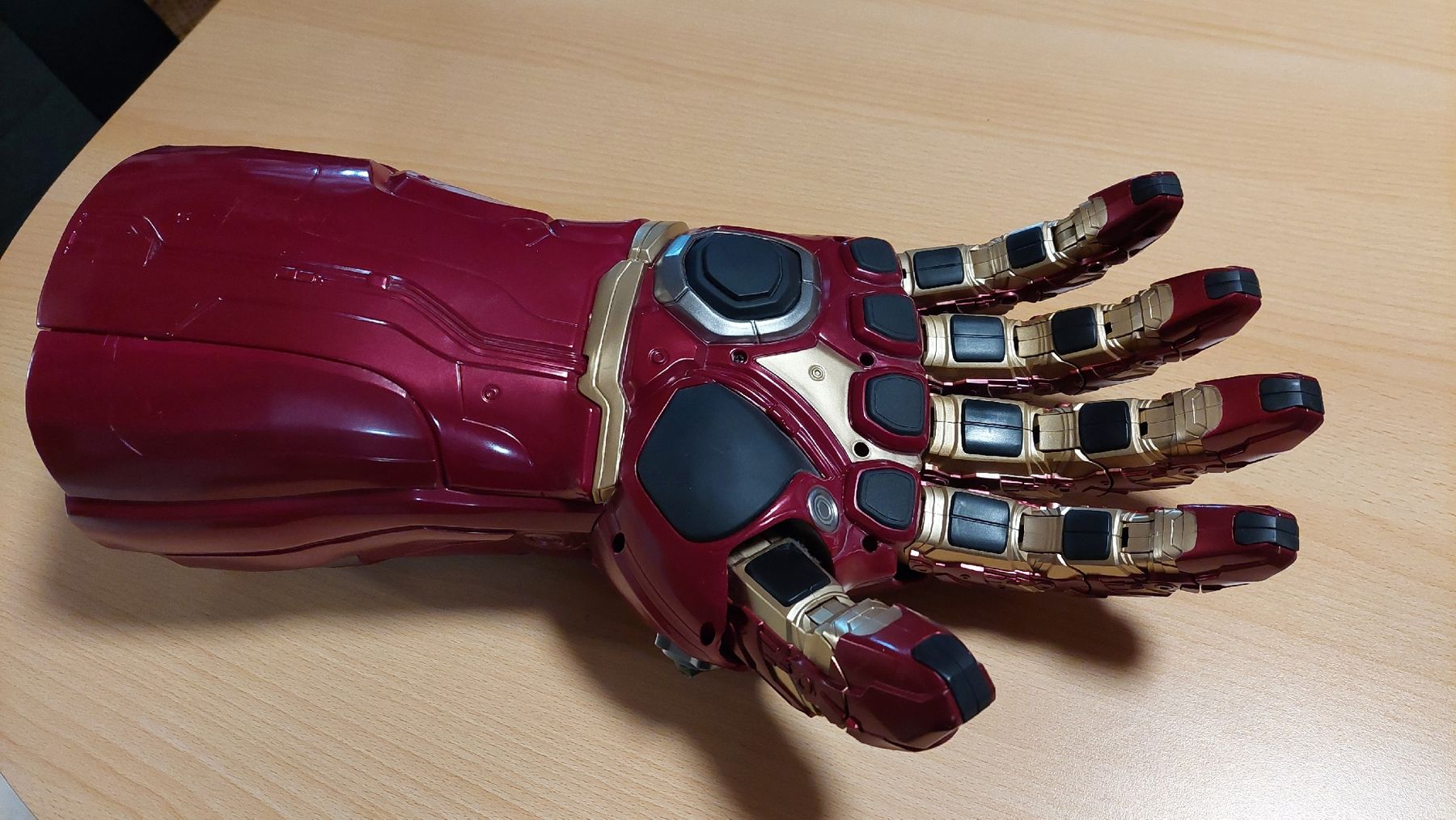 Marvel Jouets: Marvel Infinity Handschuh – D'occasion à Liebistorf par Ragusamirusa 1
