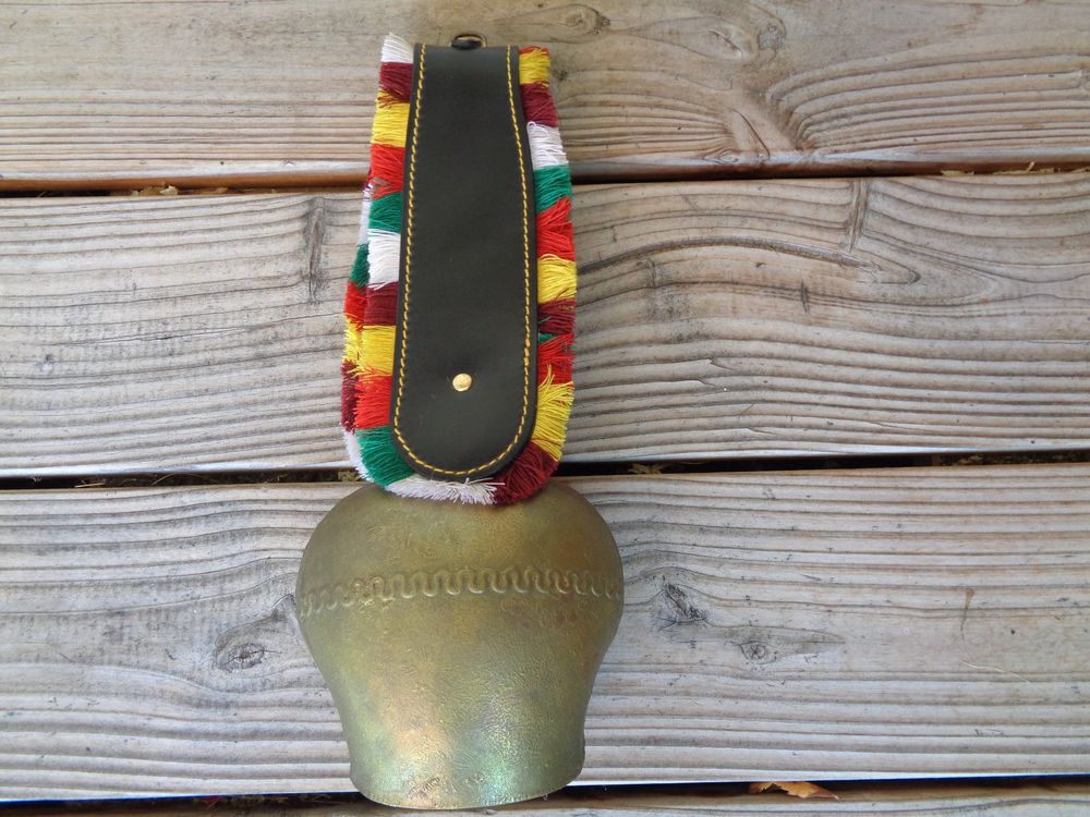 Alriedy 4 Stück Anti-Bär Glocken Set - Metall Vintage Glocken Für Outdoor