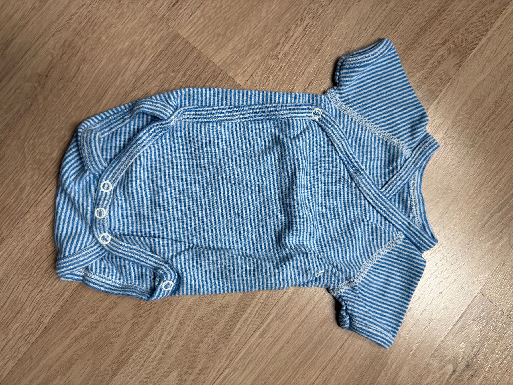 Petit Bateau Lotti di vestiti: Body bébé Petit Bateau 54cm – Usato da Le Landeron venduto da eco_qjg6 4