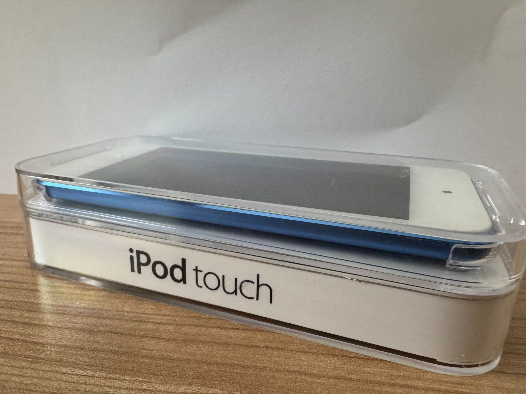 Apple Lettore multimediale portatile: Ipod Touch 6. Gen mit 128 GB Speicher – Usato da Wettingen venduto da Cyprus_one