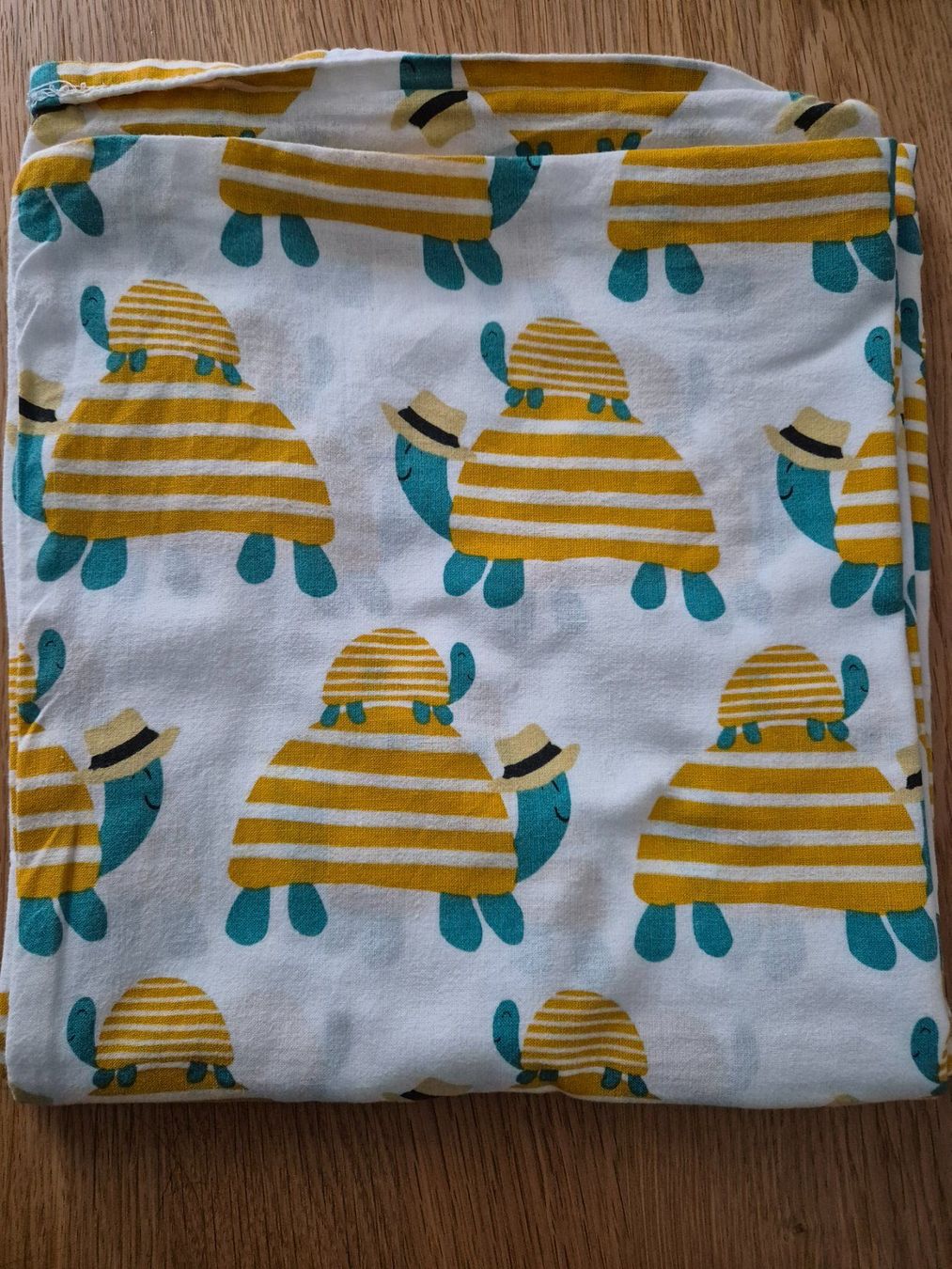 Ikea Decken: Couette Ikea matelassée bébé + housse 125x110 cm – Neu (gemäss Beschreibung) aus Satigny von Helene2014 3