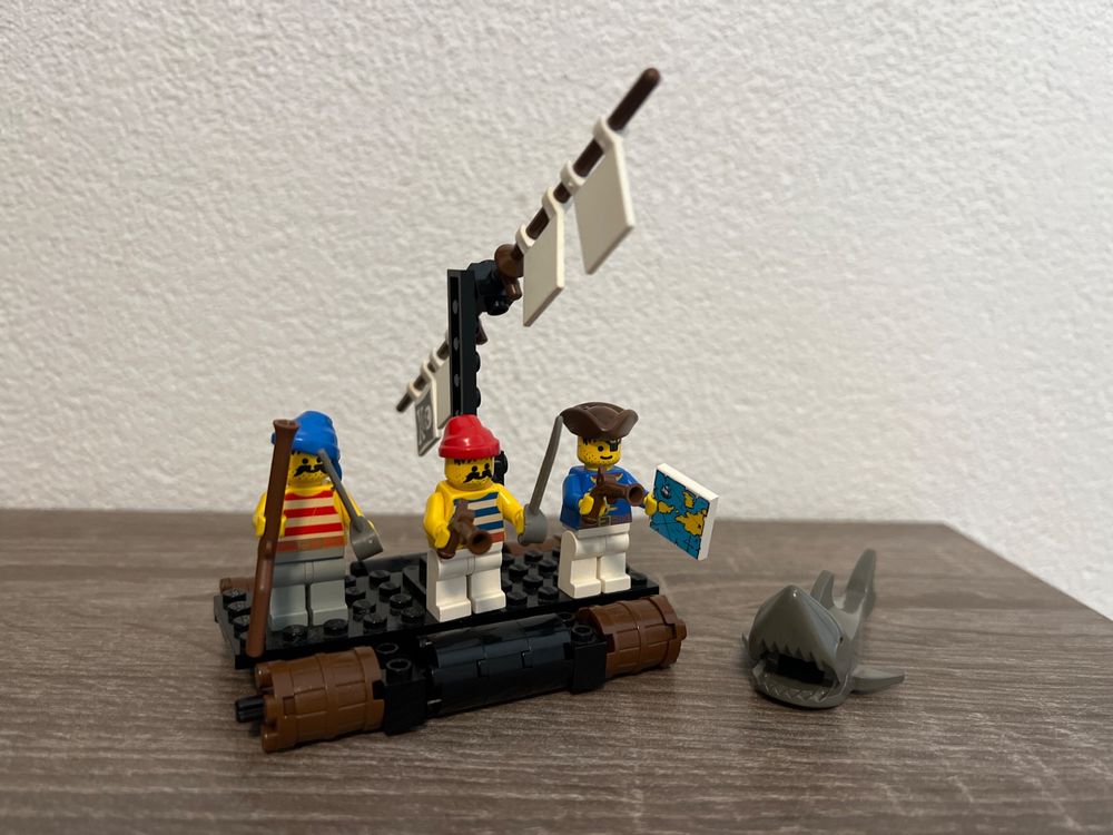 Lego Piraten 6257 Castaway's Raft (Gebraucht) in Arbon für CHF 25 – mit ...