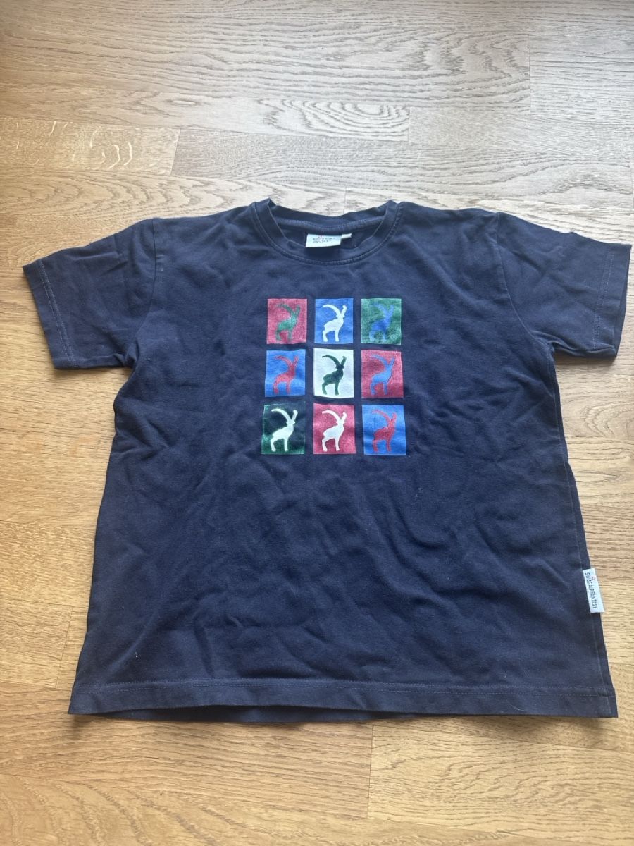 T-shirt: T-Shirt mit Steinbock Motiv – Usato da Zürich venduto da rosarose