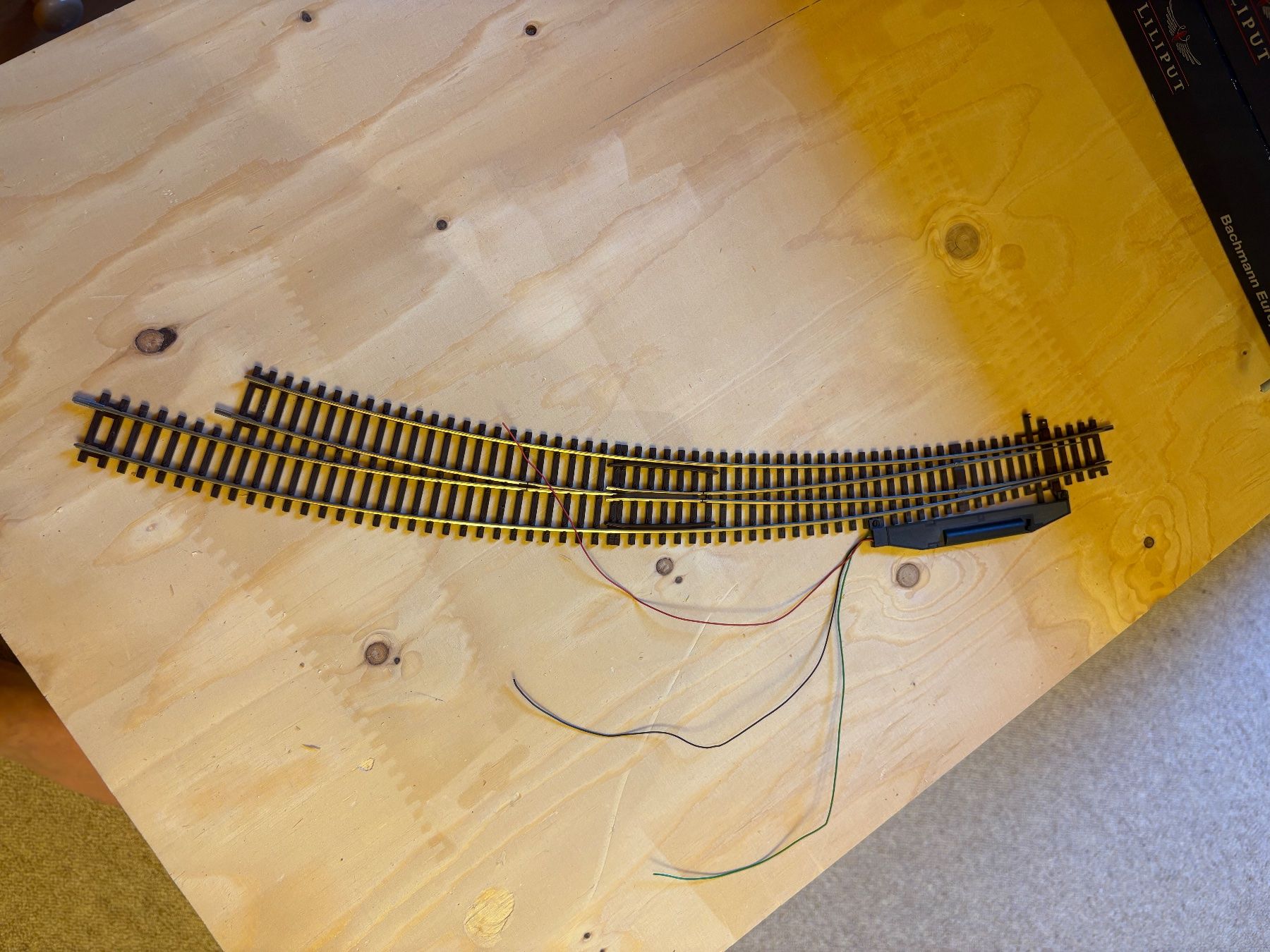 Roco Modelleisenbahnen: Roco Bogen Weiche BW 9/10 mit Antrieb – Gebraucht aus Stäfa von chris_c638