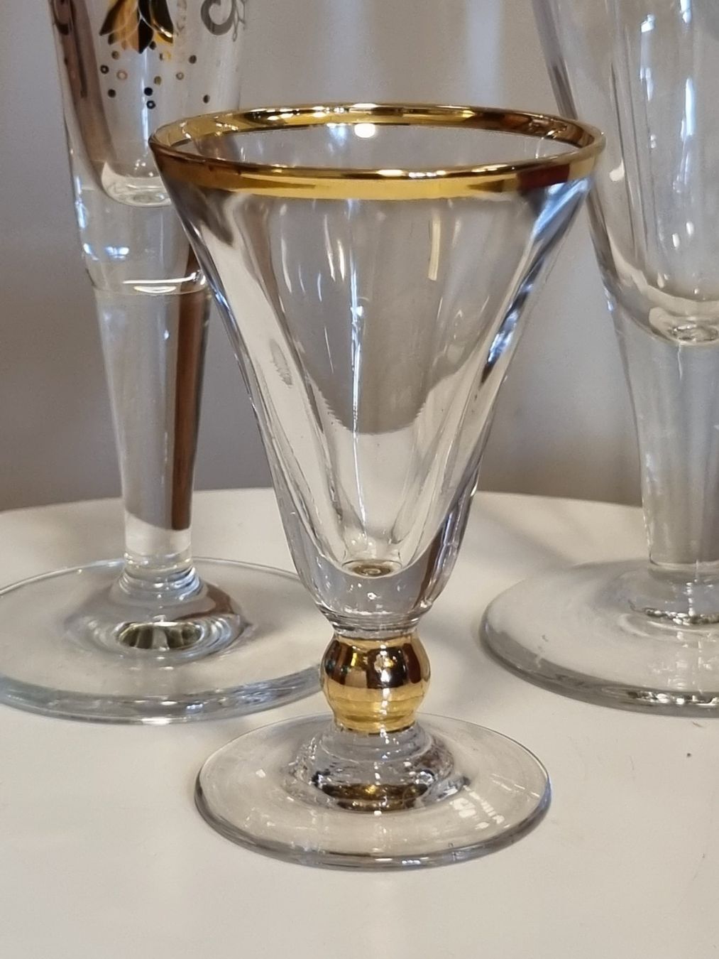 Bicchieri: 3 Vintage-Stielkelche mit Schliffdekor – Usato da Scharnachtal venduto da devin03 4