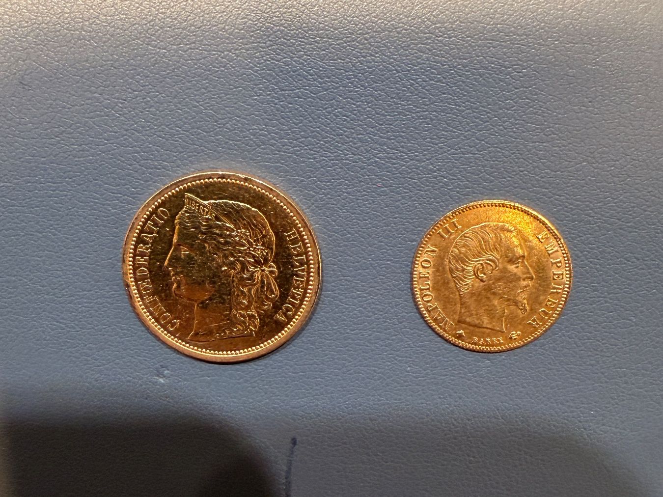 Tutti le monete: 20er Vreneli 1883 & 5 Francs 1860 – Usato da Zürich venduto da Watches-Co. 2