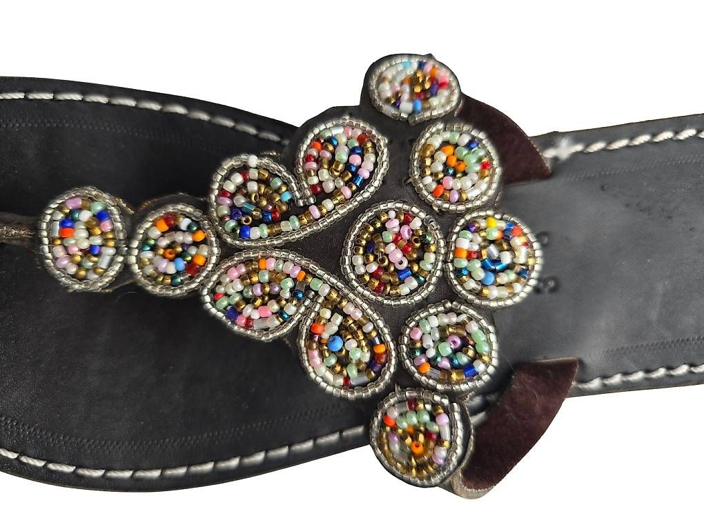 Chaussures femmes: Handgemachte Leder-Sandalen - Silber-Multicolor 36 🔥 50% – Neuf avec emballage d'origine à Brione s. Minusio par Littleninja 1